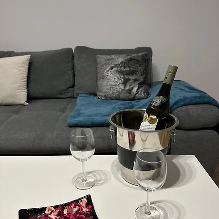 Zoko Apartment *